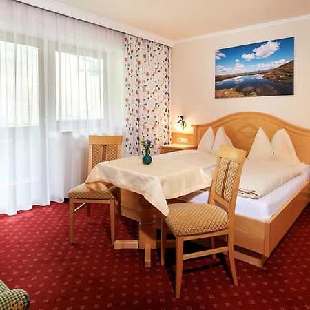 Jagdhof Hotel Гросарл Екстериор снимка