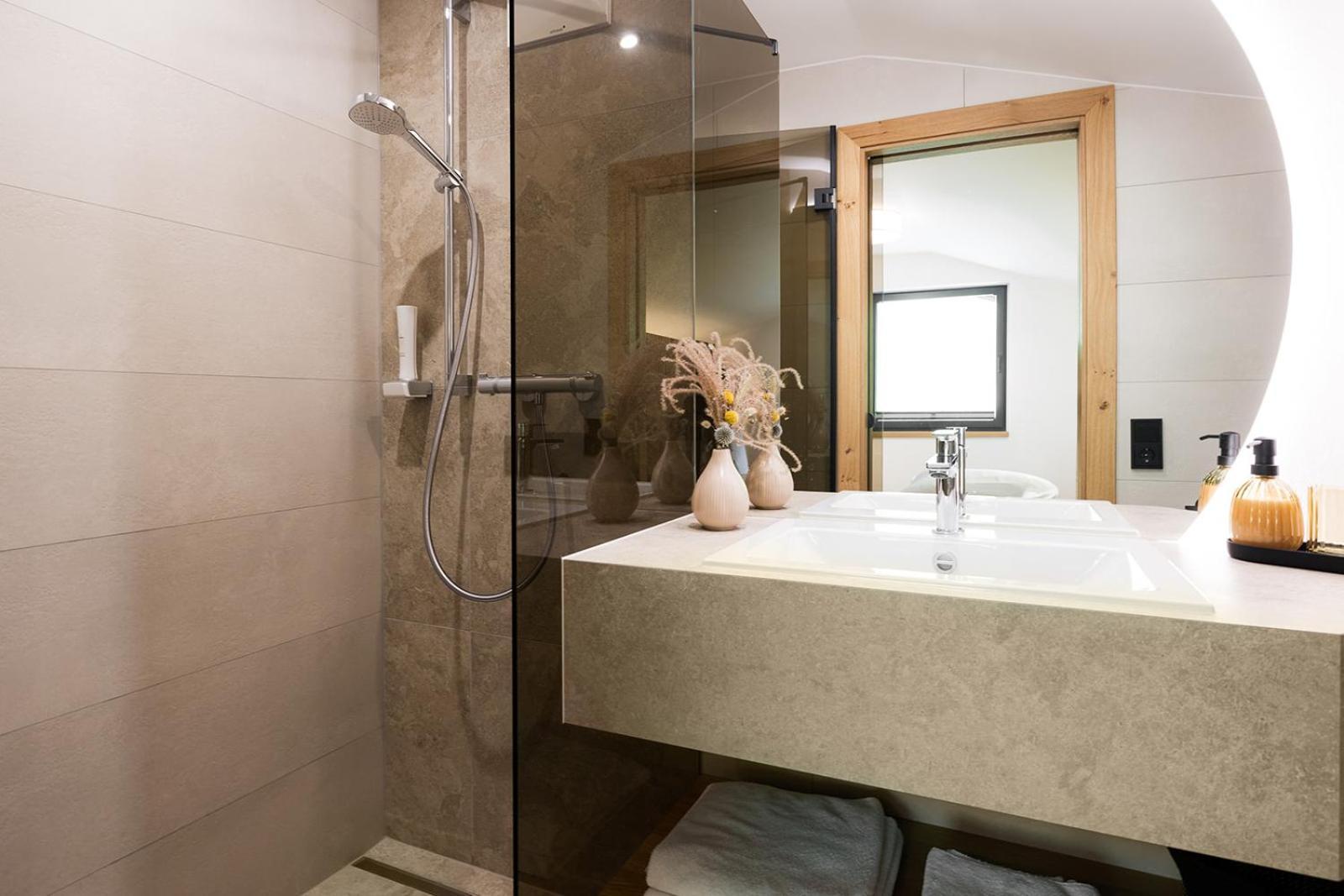 Jagdhof Hotel Гросарл Екстериор снимка